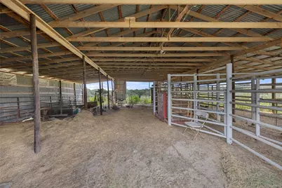 18000 Fm 112, Thrall, TX 76578 - Photo 23