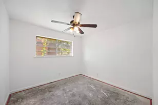 2305 Lathan Ln, Taylor, TX 76574 - Photo 25