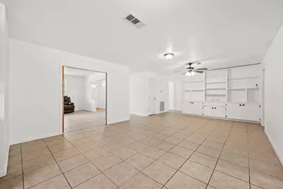 2305 Lathan Lane, Taylor, TX 76574 - Photo 9