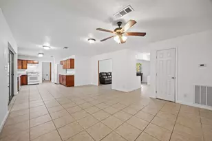 2305 Lathan Ln, Taylor, TX 76574 - Photo 11