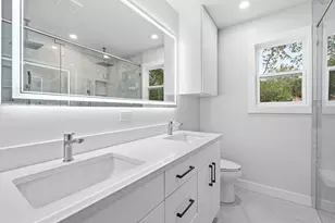 7807 Keswick Dr, Austin, TX 78745 - Photo 15