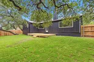 7807 Keswick Dr, Austin, TX 78745 - Photo 25