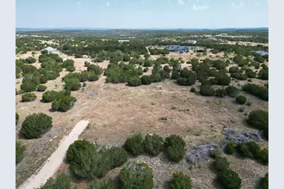 640 Sycamore Creek Drive, Dripping Springs, TX 78620 - Photo 19