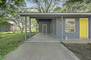 2202 Towbridge Cir, Austin, TX 78723 - Photo 3