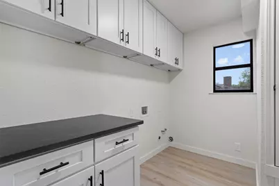 703 Parkway Street, Georgetown, TX 78628 - Photo 17
