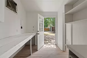 703 Parkway St, Georgetown, TX 78628 - Photo 25