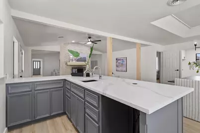 703 Parkway Street, Georgetown, TX 78628 - Photo 13