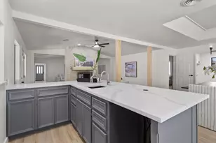 703 Parkway St, Georgetown, TX 78628 - Photo 13