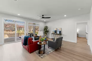 206 Armstrong Dr, Georgetown, TX 78633 - Photo 11