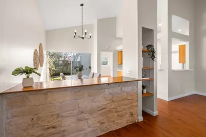 2211 Tanglevine Drive, Austin, TX 78748 - Photo 9