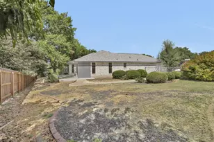 1906 Round Table, New Braunfels, TX 78130 - Photo 37