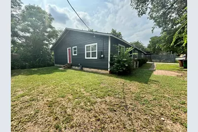 2008 E 12th Street, Austin, TX 78702 - Photo 13