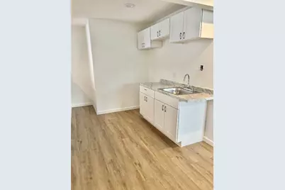 2008 E 12th Street, Austin, TX 78702 - Photo 9