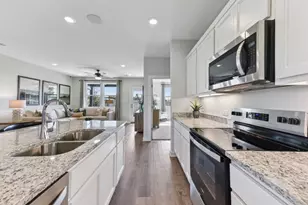 119 Two Bits Ln, Elgin, TX 78621 - Photo 3