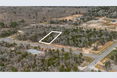 130 Las Cimas Drive, Elgin, TX 78621 - Photo 3