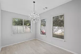 5609 York Bridge Cir, Austin, TX 78749 - Photo 13