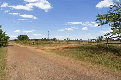 1265 County Road 410, Lexington, TX 78947 - Photo 7