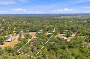 172 Heritage Oaks Dr, Cedar Creek, TX 78612 - Photo 39