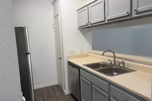 12307 Patron Dr, Austin, TX 78758 - Photo 3