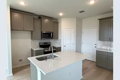 156 White Horses Drive, Kyle, TX 78640 - Photo 9