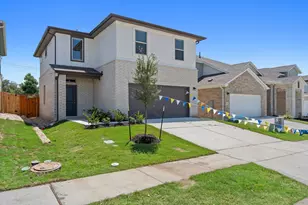 156 White Horses Dr, Kyle, TX 78640 - Photo 1