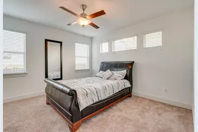 7100 Kane Street, Austin, TX 78741 - Photo 15