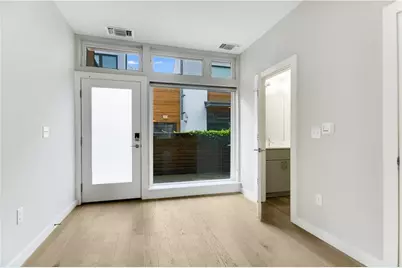 2002 E 7th Street #212, Austin, TX 78702 - Photo 5