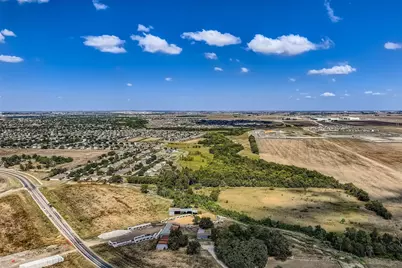 10026 Fm 1660, Hutto, TX 78634 - Photo 13
