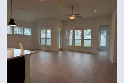 501 Texas Sky Drive, Georgetown, TX 78628 - Photo 5