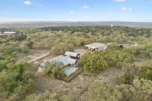 27846 Natural Bridge Caverns Rd, San Antonio, TX 78266 - Photo 7