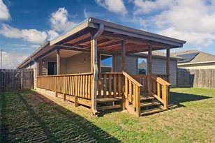 801 Silver Wing Dr, Austin, TX 78725 - Photo 3