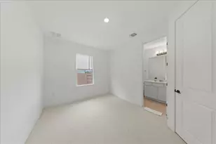 8700 Olmsted Wy, Austin, TX 78744 - Photo 23