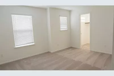 313 Redonda Drive, Liberty Hill, TX 78642 - Photo 11