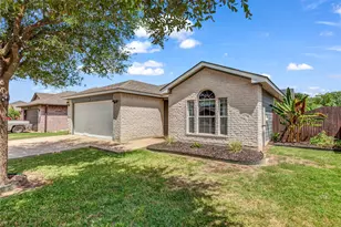 3004 Don Hill Ln, Taylor, TX 76574 - Photo 1