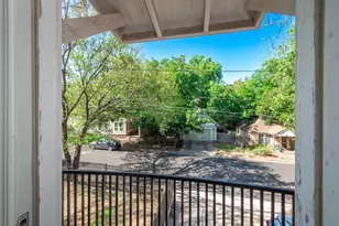 108 E 46th St, Austin, TX 78751 - Photo 17