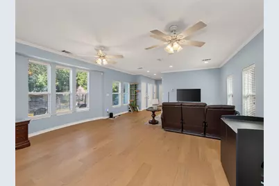 108 E 46th Street, Austin, TX 78751 - Photo 9