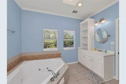 108 E 46th Street, Austin, TX 78751 - Photo 17