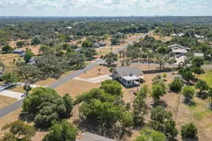 1910 Walsh Dr, Round Rock, TX 78681 - Photo 31