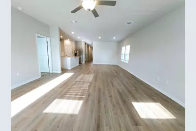 13008 Hatsy Way, Buda, TX 78610 - Photo 7