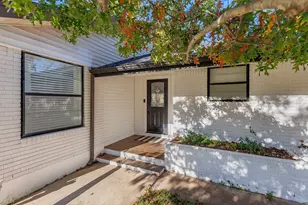 139 E Cottonwood Dr, Granite Shoals, TX 78654 - Photo 3