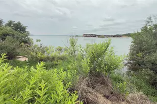 308 Peninsula Dr, Burnet, TX 78611 - Photo 13