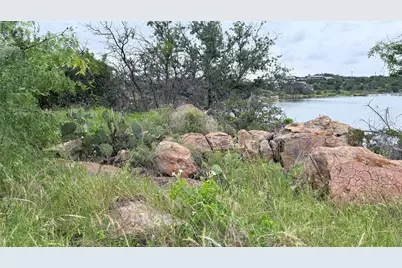 308 Peninsula Drive, Burnet, TX 78611 - Photo 11