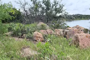 308 Peninsula Dr, Burnet, TX 78611 - Photo 11