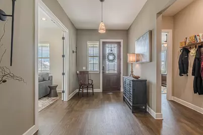112 Laughing Pear Drive, San Marcos, TX 78666 - Photo 3