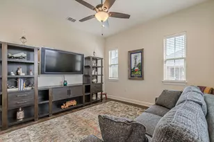 112 Laughing Pear Dr, San Marcos, TX 78666 - Photo 5