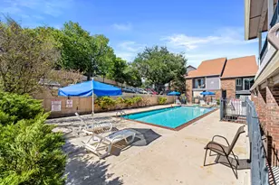 1840 Burton Dr, Austin, TX 78741 - Photo 3