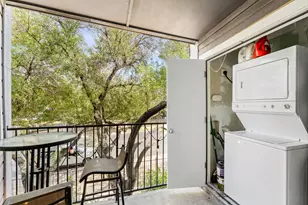 1840 Burton Dr, Austin, TX 78741 - Photo 21