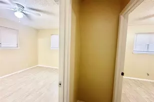 4302 Scottsdale Rd, Austin, TX 78721 - Photo 23