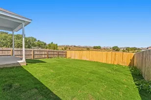 1116 Paradise Cyn Cv, Jarrell, TX 76537 - Photo 23