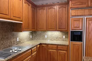 120 W Brazos Dr, Georgetown, TX 78628 - Photo 5